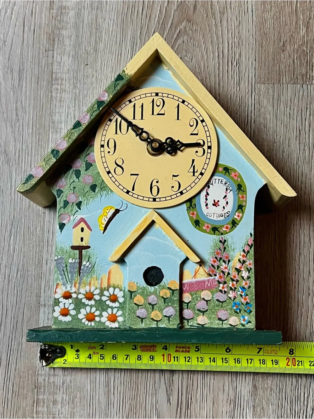 Handmade vintage artist